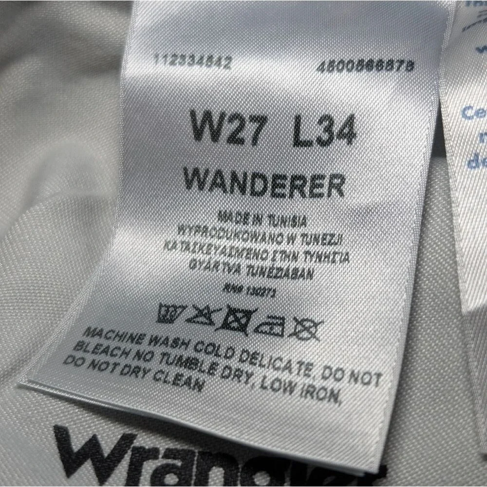 Wrangler Wanderer 622 High Rise Flare Jeans NWT 27x34 Tall Heart Patch Grey - Picture 14 of 16